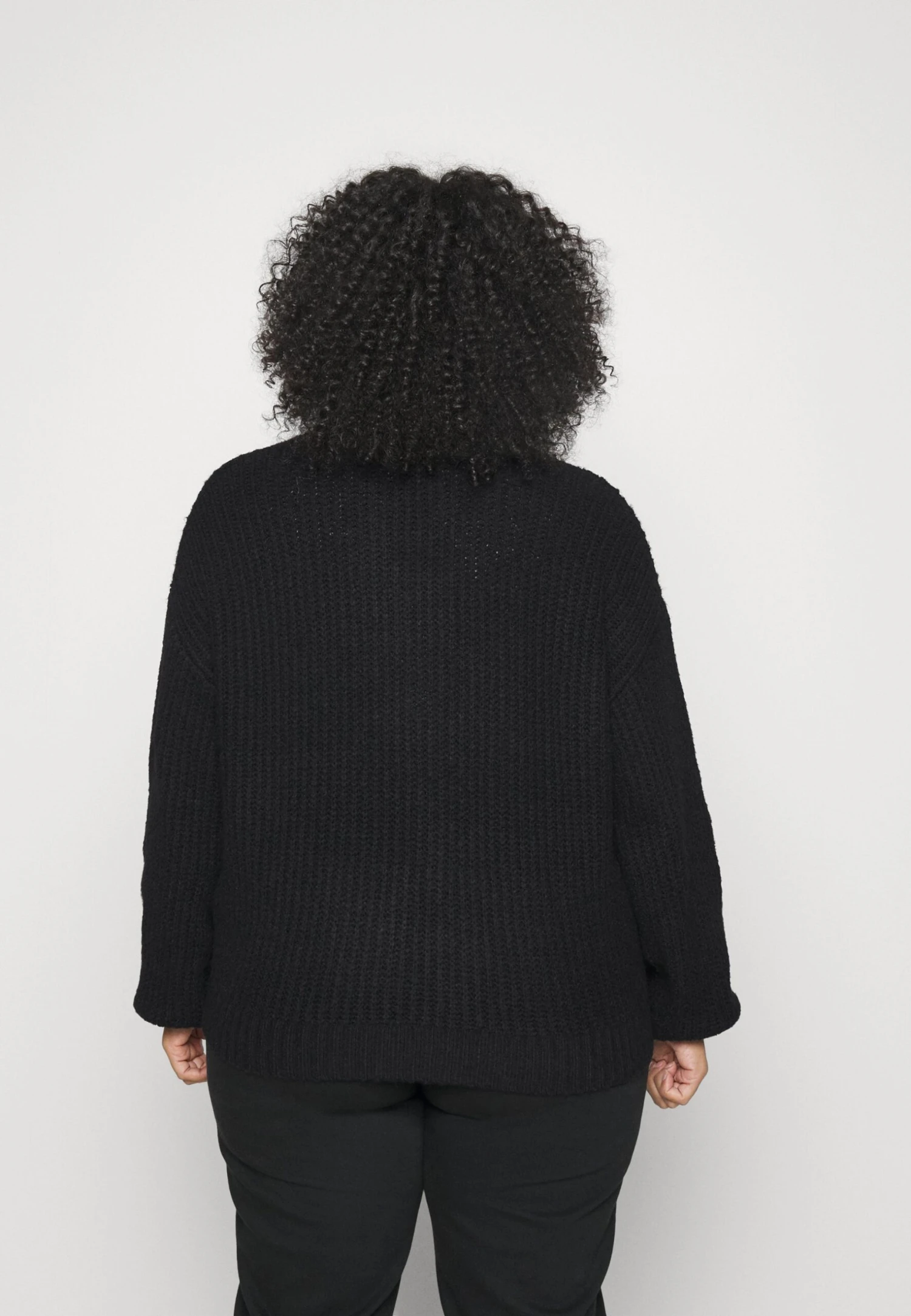 Pullover - Black â Image 3