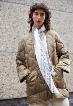 Even&Odd Ăcharpe - Black/White