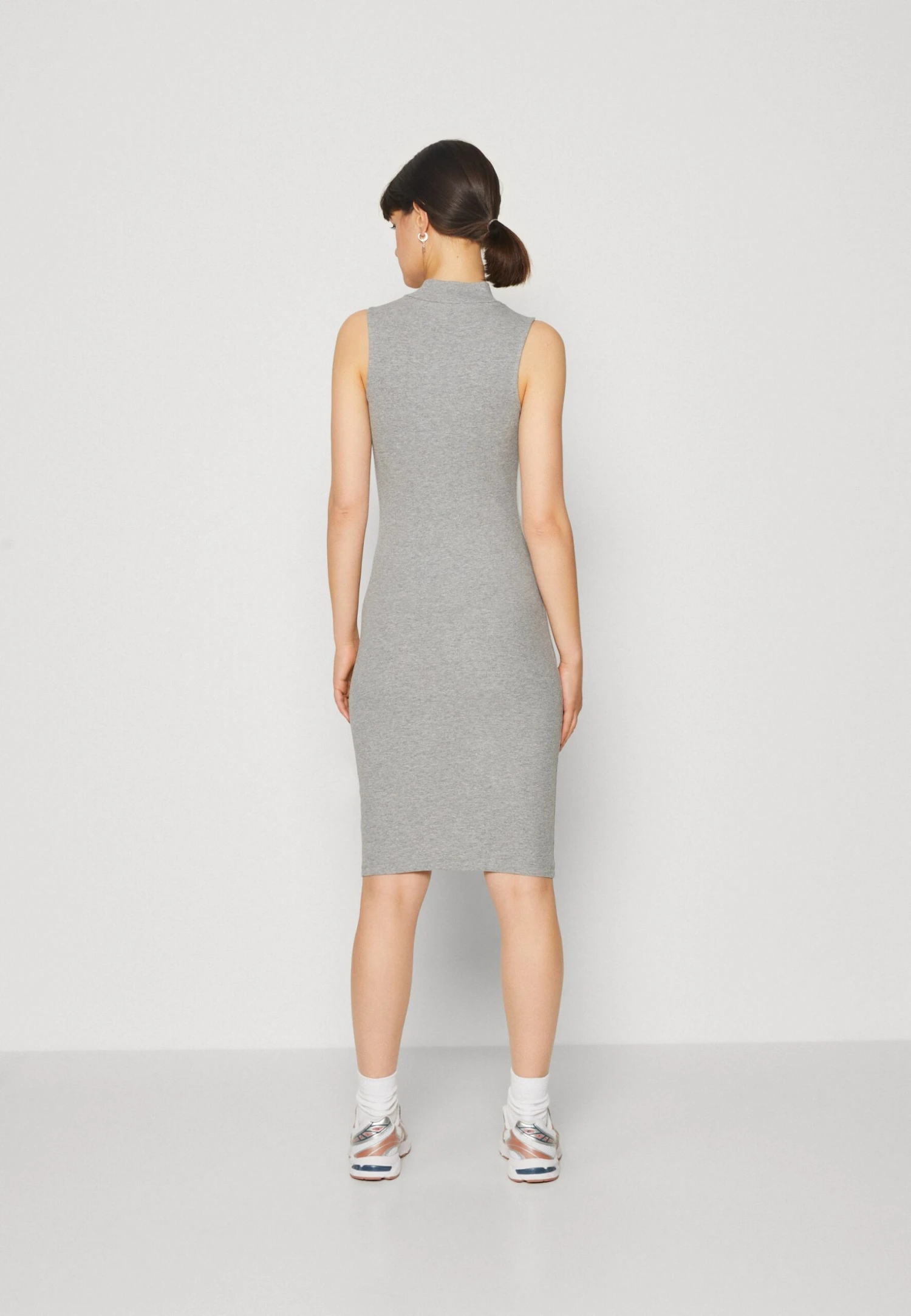Even&Odd Perkin Neck Midi Bodycon Dress - Robe En Jersey - Mottled Grey â Image 3