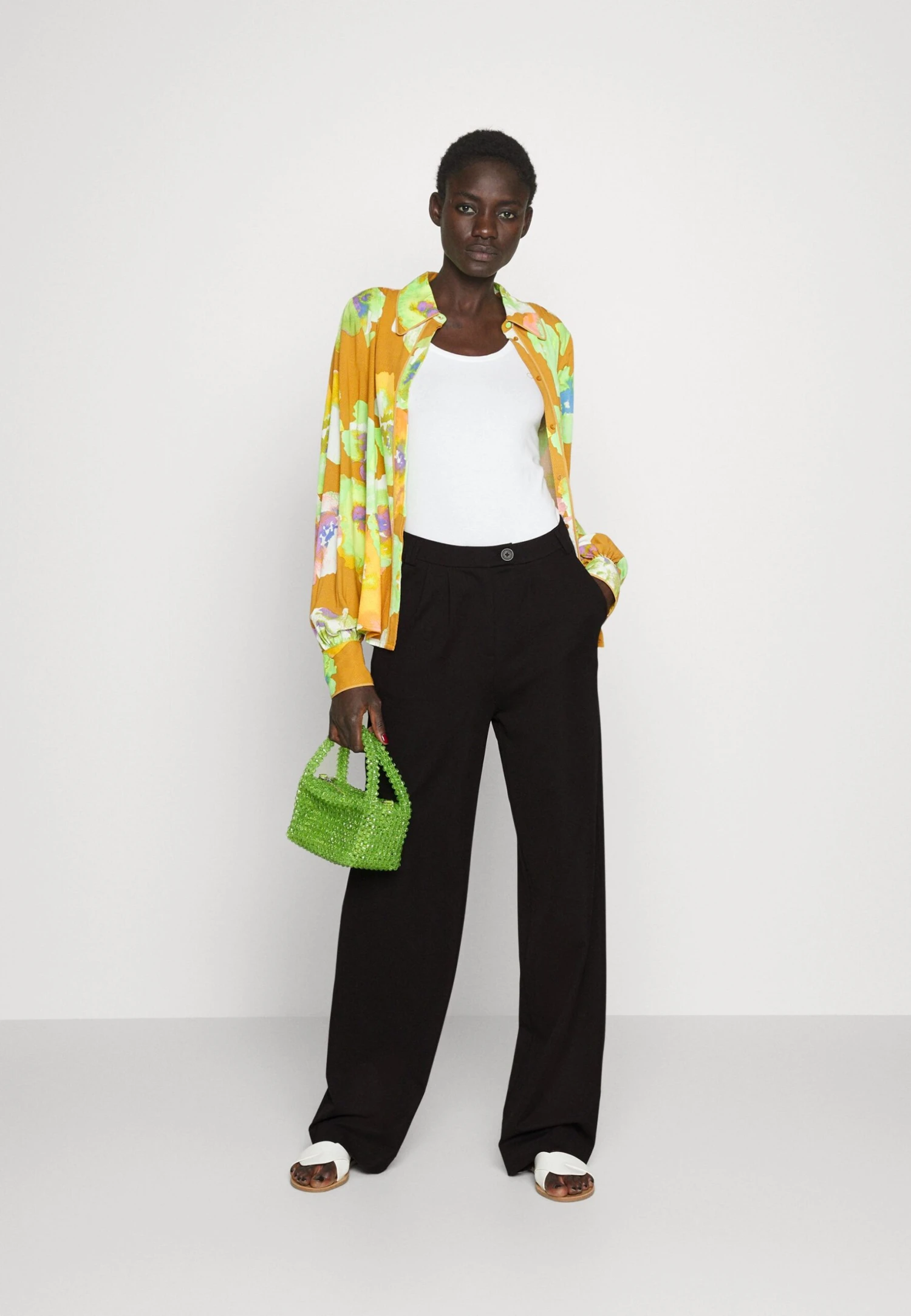 Business Casual Wide Legs With Front Pleats - Pantalon Classique - Black â Image 2